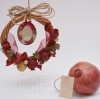 حلقه چوبی انار و قاب عکس